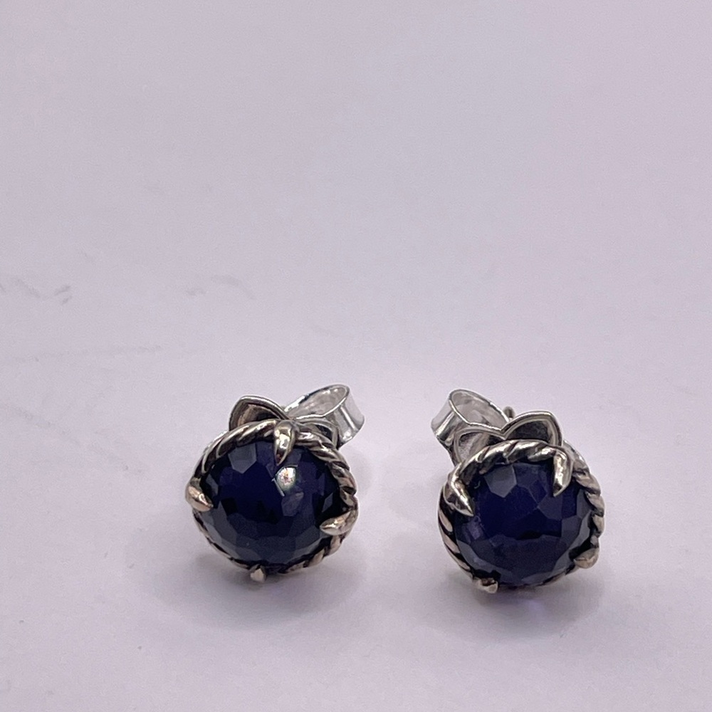 David Yurman Chatelaine Earrings with Black Orchid - Picture 4 of 12